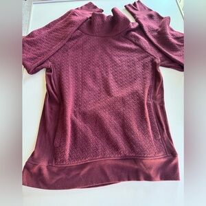 Women's Burgundy turtleneck Sweater